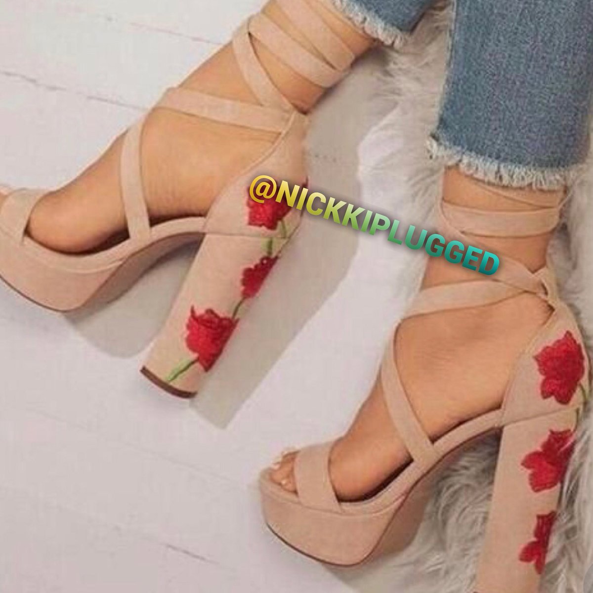 nickkiplugged's tweet photo. heels 👠 •
•
• 
for more follow ( me ) @nickkiplugged •
•
•

#heels #strappyheels #stilettoheels #highheels #heelsaddict https://t.co/kkS79xV9TJ