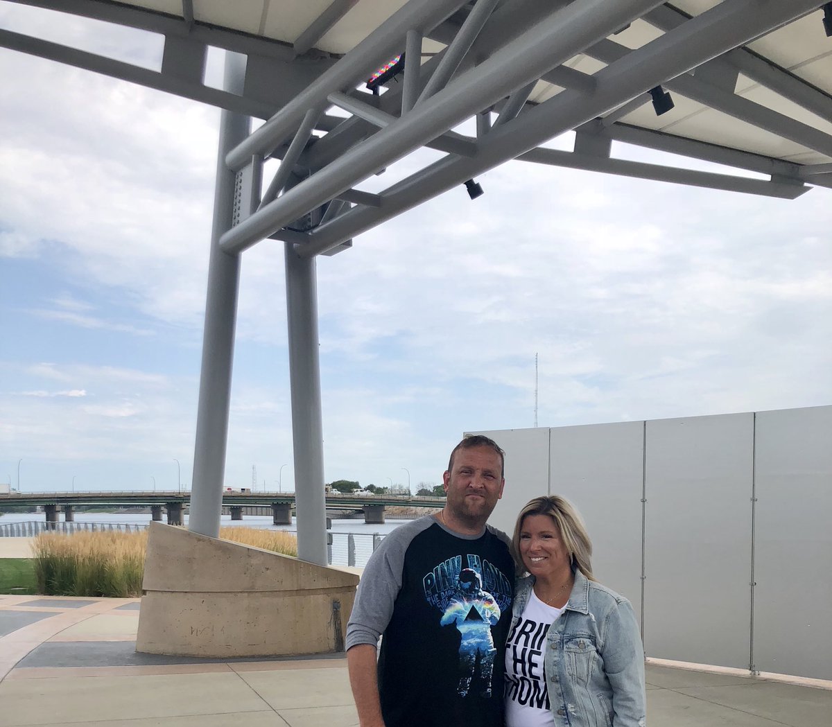 BRING THEM HOME: The RiverLoop Amphitheater will be filled with candles tonight —to light the way home for missing children. I spoke with Drew Collins and @AmandaFCCofBHC who want this vigil to send the message “we are fighting for you and we won’t stop looking for you”.