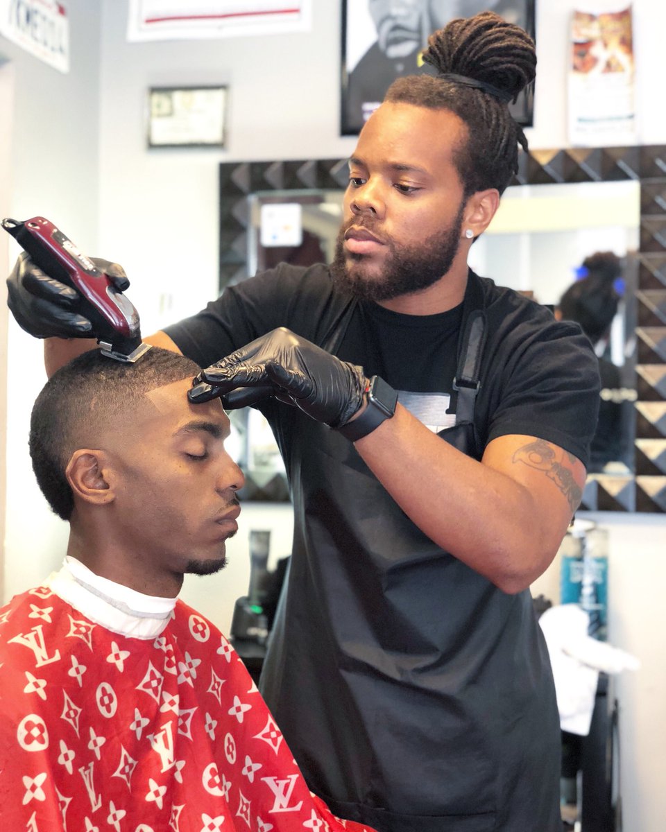 colecutzbrand's tweet photo. Relevancy is vital ๐๐ฏ
Book now๐๐ฝ https://t.co/Cbk7USIsJd
#colecutz #ownyou #barber #fadedbycole #barberlife #art #hair #haircut #blendplug #fadeplug #barbering #barberingartist #barbershopconnect #colecutzbrand #houstonbarber #motivation #barbershop #colecutzbrand #instagood https://t.co/8B7PdDfIDt