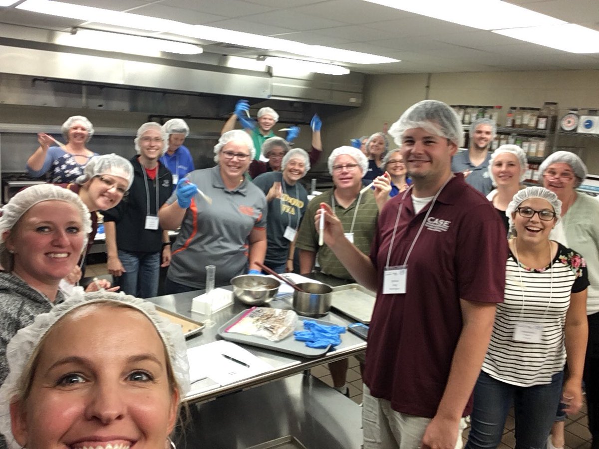 estutts99's tweet photo. Ag teachers from around the country experiencing @case4learning food science and safety at South Central College in Mankato, MN #CASEFSSMN2018 https://t.co/YTPOEsQFoP