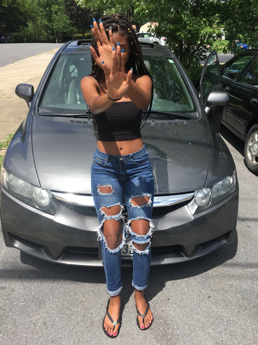 theylovenari's tweet photo. lil mama 🔞 https://t.co/RU86ag0DHz