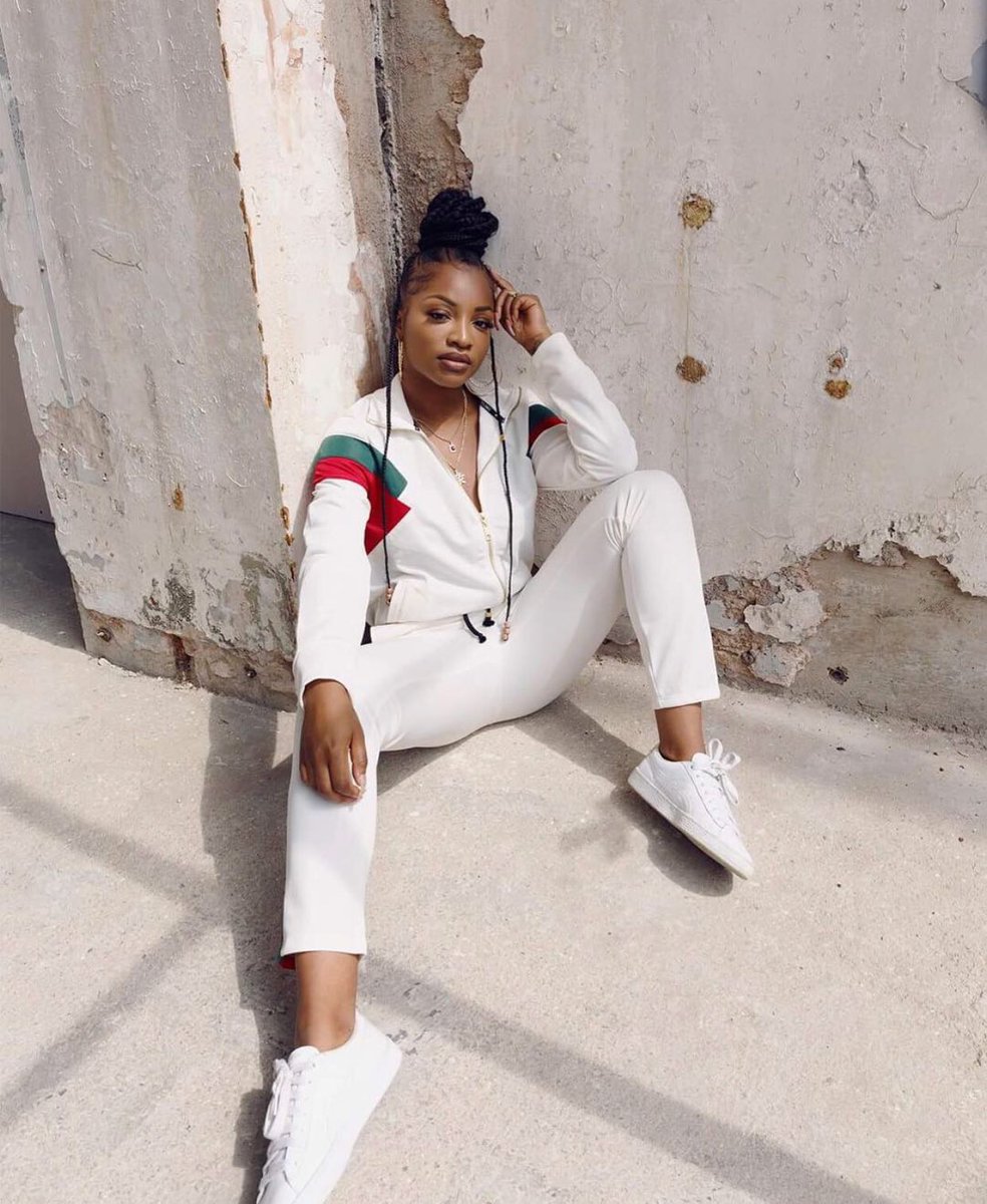 trendsandtags's tweet photo. 0 fucks given ๐๐พ Effortless vibes from our girl @eziemela in the Cuccio Tracksuit from @criminaldamage ๐
#highnobiety #trendsandtags #outfitoftheday #streetwear https://t.co/U2KLsu1I3f