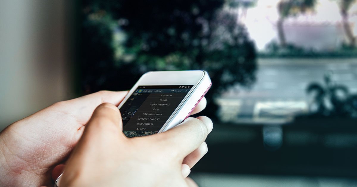 Luxriot's tweet image. In Focus! Chromecast: Send Your Channels to the Big Screen luxriot.com/in-focus/chrom… #surveillance #Security #modernsecurityintegration #VMS #VideoAnalytics #CentralMonitoring #IntrusionDetection #VideoSurveillance #cctv #securitycameras #LPR #facerecognition