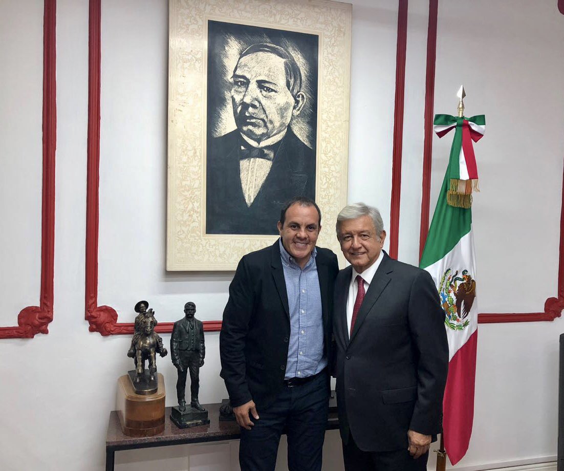 Hace un mes, más de 30 millones de mexicanos, nos dieron su confianza. Ni a ellos ni a nadie les fallaremos.
Hoy conversamos con el gobernador electo de Morelos, Cuauhtémoc Blanco.