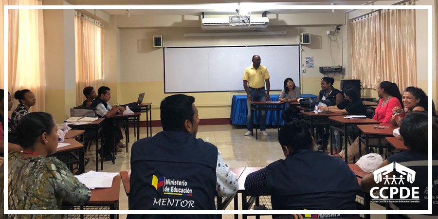 CcpdEsmeraldas's tweet photo. Esta mañana se reunió la Mesa Interinstitucional por los derechos de los Niños, Niñas y Adolescentes, para socializar atribuciones y servicios de los miembros y organizaciones que la conforman. Intervinieron @chetogomez2011 del #CCPDE; y @evelynvarela278, por el @CN_Igualdad. https://t.co/8e0ObzPbGO