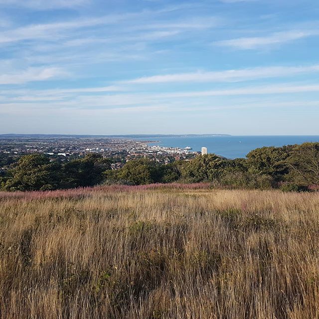 CyclingDevs's tweet photo. https://t.co/C8vqy5h7ir
 -  Eastbourne welcome me with surprises. Biggest was lovely teenage girl that asked a dad for £1 so she can donate. It's not how much but why. Your dad should be proud. You made my day really lovely.
.
On the other side I ended sleeping in senior hotel in https://t.co/IGmTBQntm9