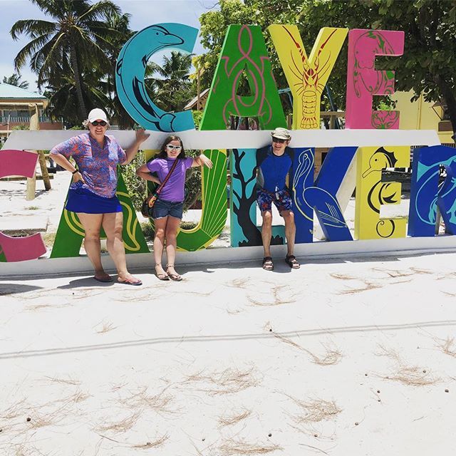 Took the water taxi to Caye Caulker! #BetterBelizeIt ift.tt/2Khp40G