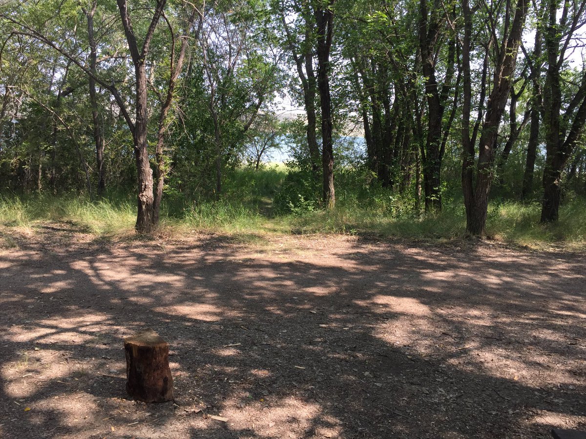 MarkHorseman's tweet image. Now this is a campsite. #SaskLanding #LTECoverage