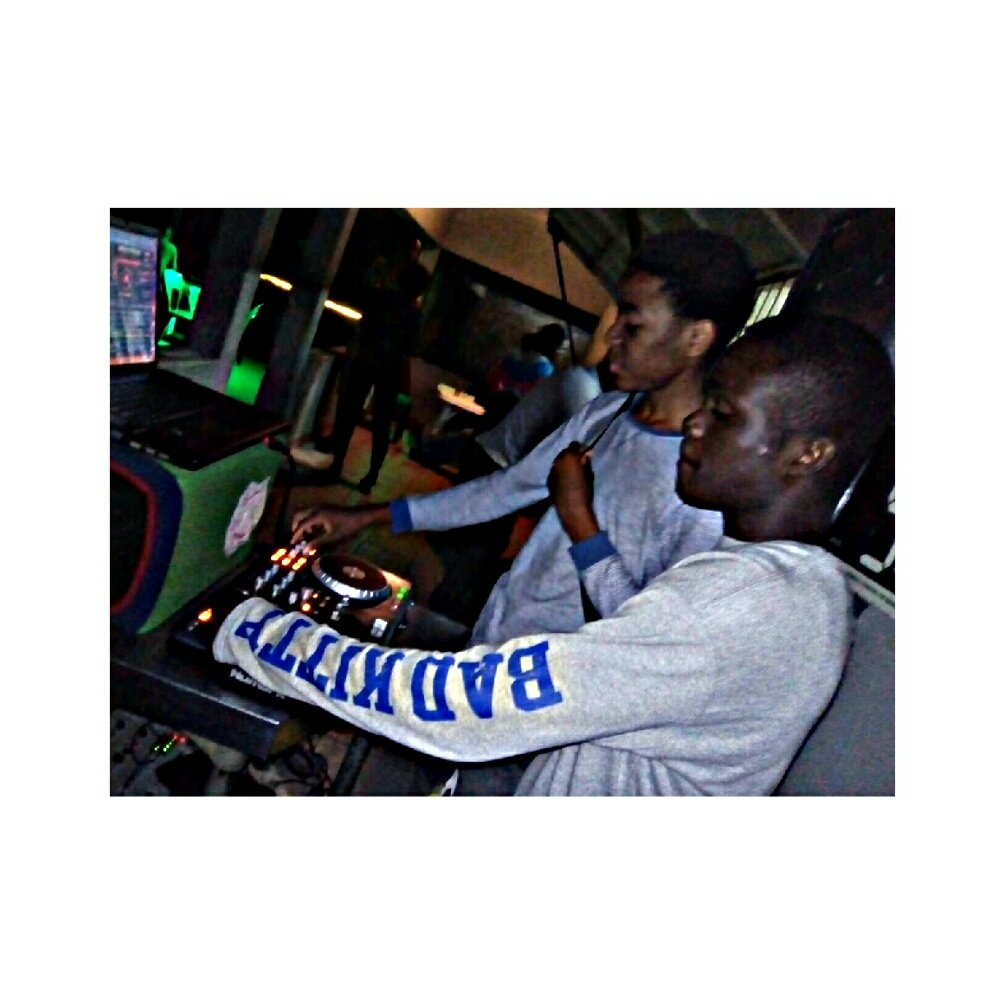 LaDeepMoz1's tweet photo. #NewProfilePic https://t.co/0Q2cLBX9yI