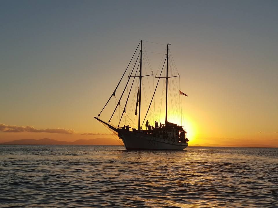 manager_blue's tweet image. Isn't she lovely 

#newhorizon #sunset #atlanticclipper #seeaustralia #thisisqueensland #lovewhitsundays #airliebeach #whitsundays #truebluesailing  #truebluecrew
