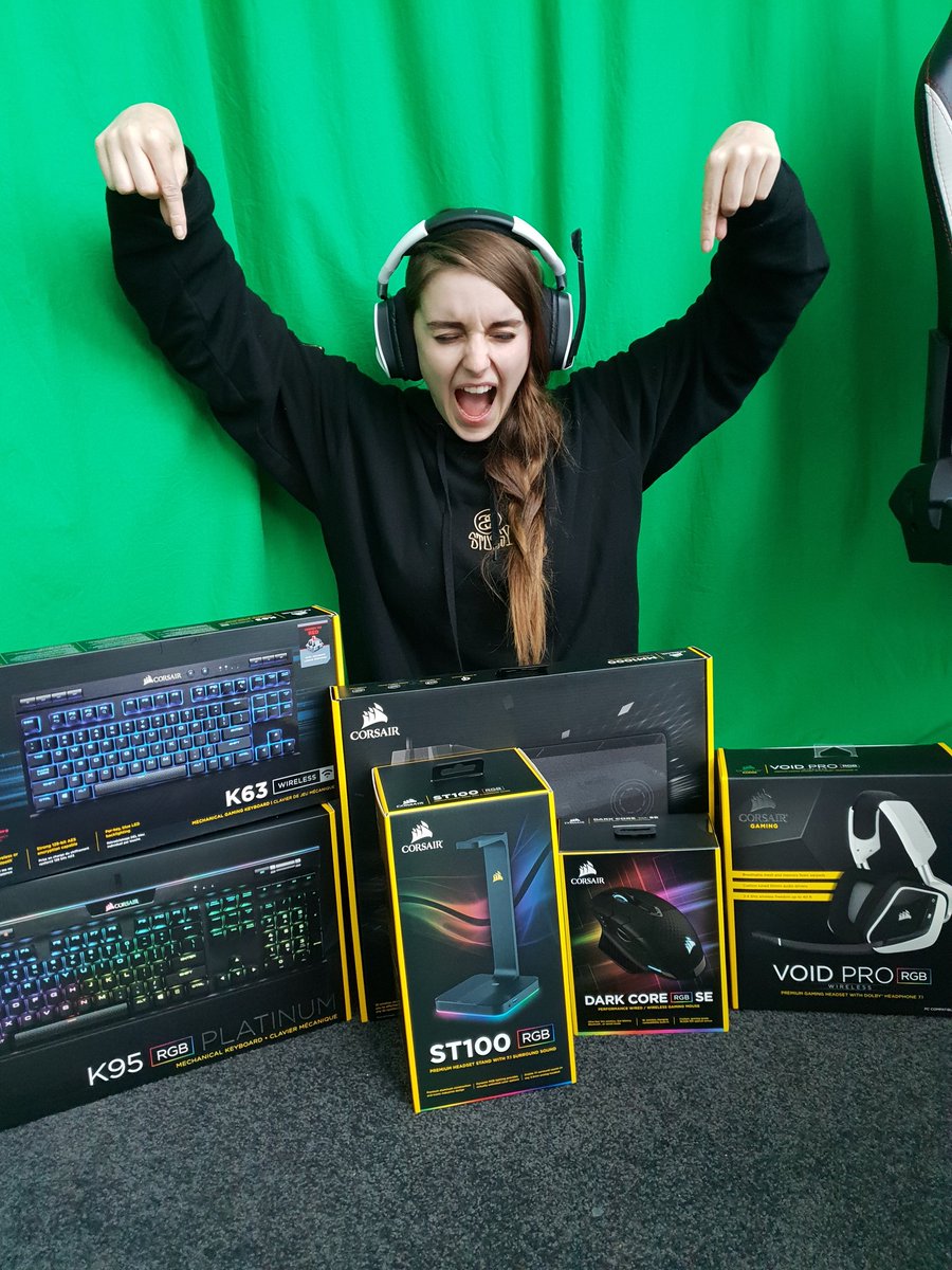 Loserfruit's tweet image. This month's giveaway (thanks to @CORSAIR) is their K70 RGB MK.2 Special Edition Mechanical Gaming KEYBOARD!

➡️ gleam.io/hWgkA/loserfru…

RT &amp;amp; click the link to enter! Good luck! 😊