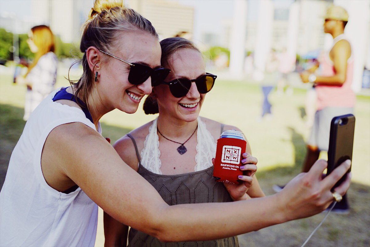 Hugs all around to our sponsors tonight at #SoundAndCinema! @howdyhonda, <a href="/NineBanded/">Nine Banded Whiskey</a> and <a href="/nxnwbrew/">NXNW</a> | #do512 <a href="/longcenter/">Long Center</a> <a href="/drafthouse/">Alamo Drafthouse ATX</a> 📷 <a href="/saramarjorie/">sara</a>