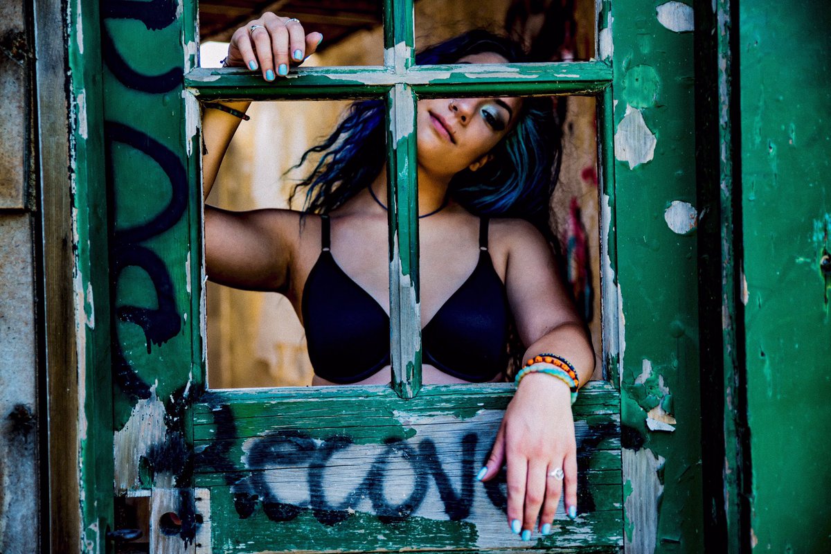 cle_models's tweet image. Let’s get weird..