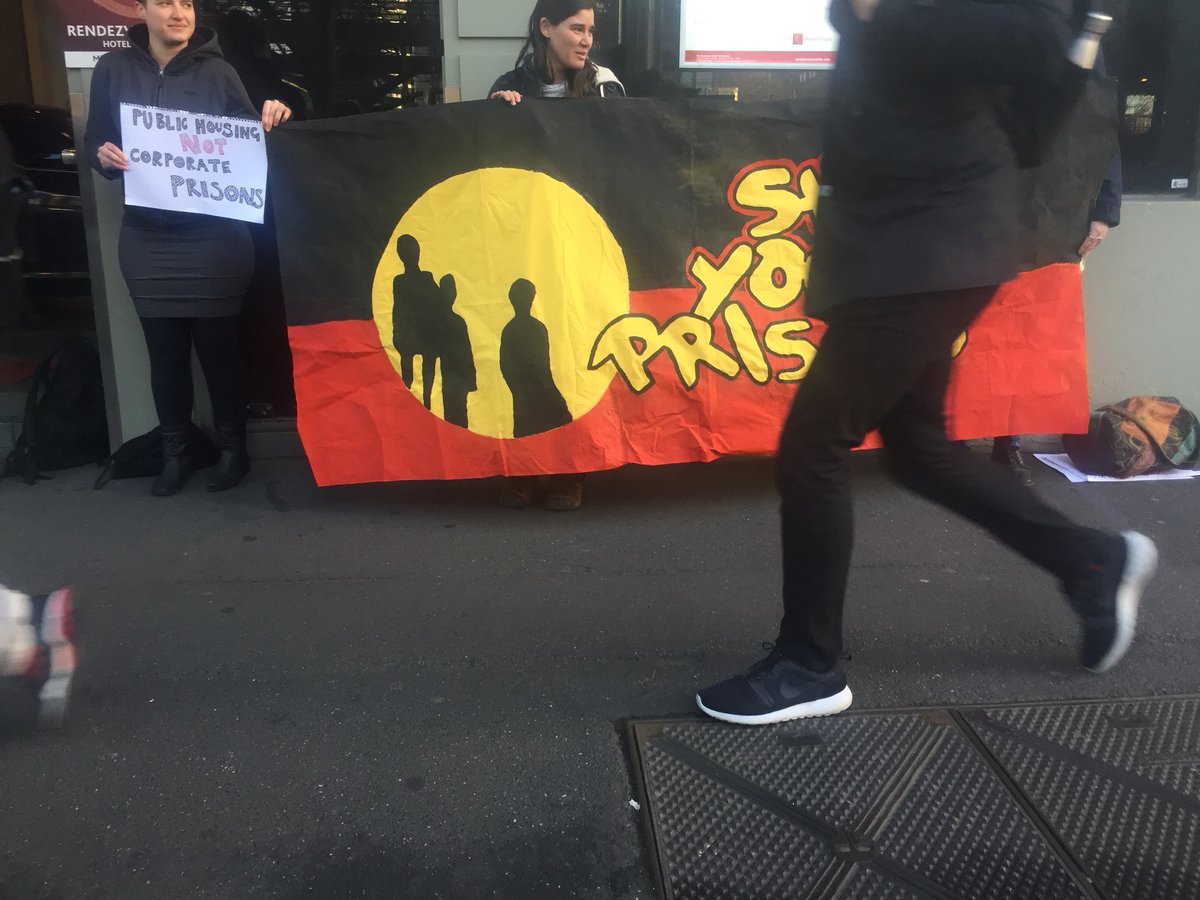 smr_win's tweet photo. SHUT YOURH PRISONS
At the @RendezvousHtl in narrm, where a conference is being held to discuss new prisons vic gov wants to build. We demand that @DanielAndrewsMP abandons all plans for new prisons and shuts existing youth prisons. #CommunityNotPrisons https://t.co/EUO7P8fCTR