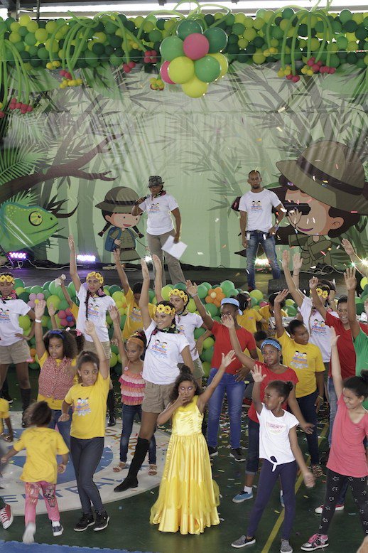 ClubEmpleadosBC's tweet photo. Clausura Campamento de Verano 2018 – Video https://t.co/VlDdi7LxdS https://t.co/w8RNAO84a9