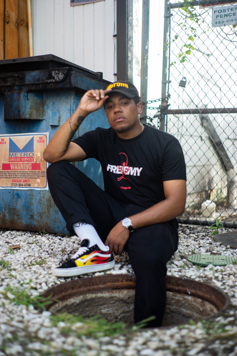 Janae_Inspire's tweet image. So should we offcially drop these new new 🔥? I need answers.