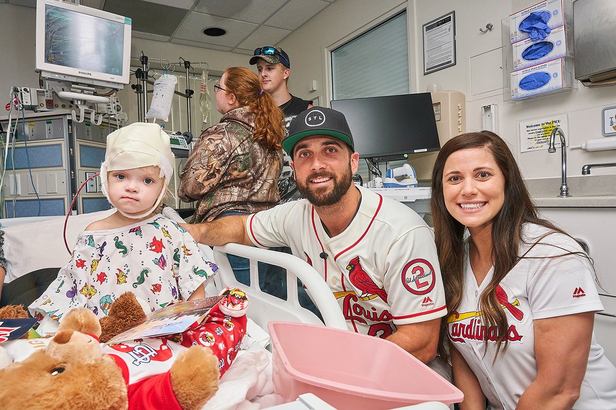 Cardinals's tweet photo. We spent our morning visiting some very special kids! https://t.co/doMfFURH08