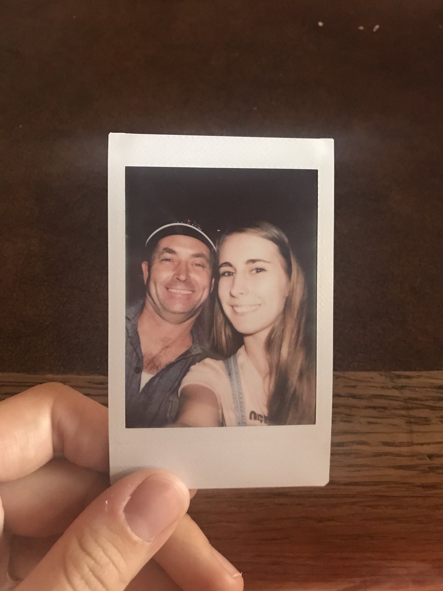 edenoliver_'s tweet photo. Always grateful for time spent with the best fucking dad in the world. @VinceOliver #gohibs #gobluejays #goandymurray https://t.co/GXj5XB2saP