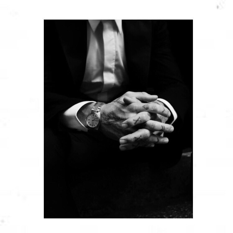 OfFxrnication's tweet image. ⠀⠀⠀⠀⠀⠀ 〝 𝑂𝑛 𝑦𝑜𝑢𝑟 ⠀⠀⠀⠀⠀⠀⠀⠀⠀ ⠀⠀⠀⠀⠀⠀⠀⠀⠀𝑘𝑛𝑒𝑒𝑠 . 〞 
⠀⠀⠀⠀⠀—————————⠀⠀⠀⠀⠀⠀⠀
⠀⠀⠀⠀⠀  𝐒𝐭𝐫𝐢𝐤𝐞 𝐂𝐨𝐦𝐦𝐚𝐧𝐝𝐞𝐫.

⠀⠀⠀⠀⠀⠀Ⅰ. Rᴇᴠᴀᴍᴘᴇᴅ.  ⠀⠀⠀⠀⠀⠀⠀⠀⠀
⠀⠀⠀⠀⠀   Ⅱ. Event au w/ @MuerteArdiente
⠀⠀⠀