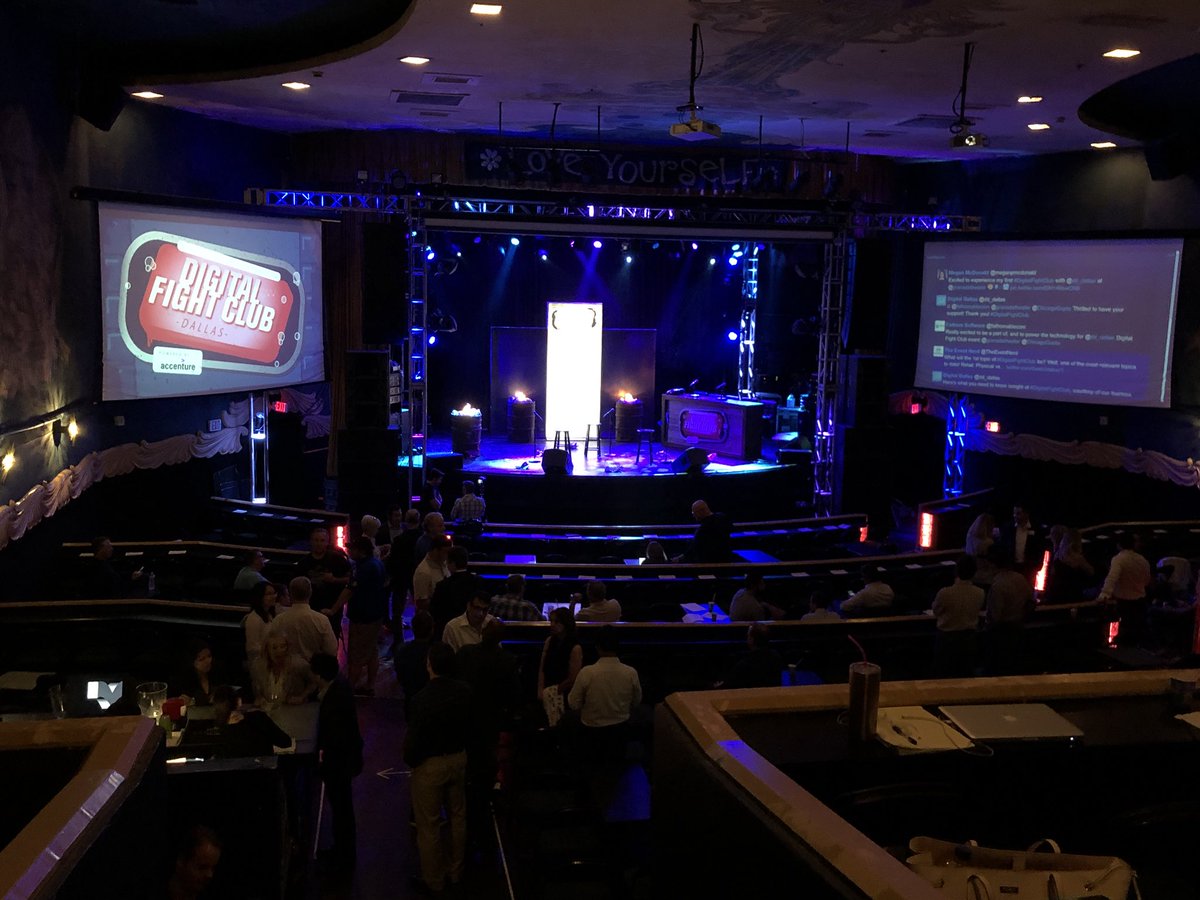 roee's tweet photo. Getting ready to judge some digital fight clubbing, representing @WeWorkLabs in the great city of Dallas! If you look closely they have bubbles around the pink soap, now THAT is brilliant attention to detail :) let’s do this!! @dd_dallas #digitaldallas #digitalfightclub @wework https://t.co/vOKBcLTQPN