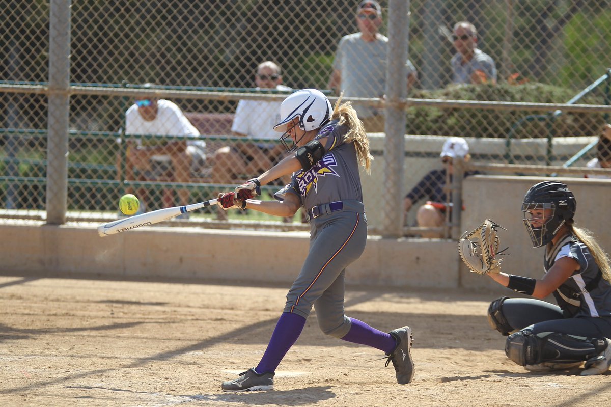 patricktakk's tweet image. #IowaPremier leads #Bolts 8-5 in the bottom of the third #WinnersBracket matchup. @Socalsidelines #PGFNationals @PGFnetwork #14uPremier
