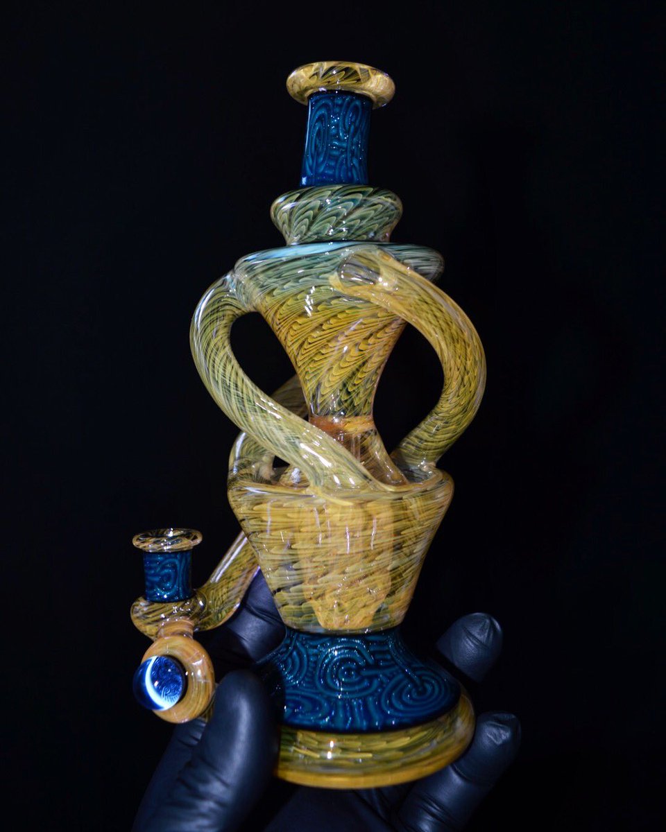 Finest Canadian Glass tweet media