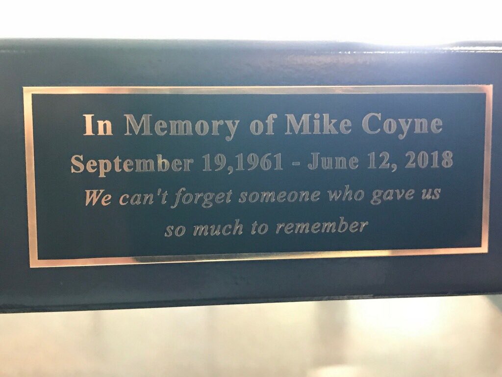 KennyKramer1's tweet photo. People at Verizon honored my brother-in-law today. Dedicated this “Dodger Blue” bench with the plaque. #flyhighMike #love https://t.co/kTBbSCZwSE