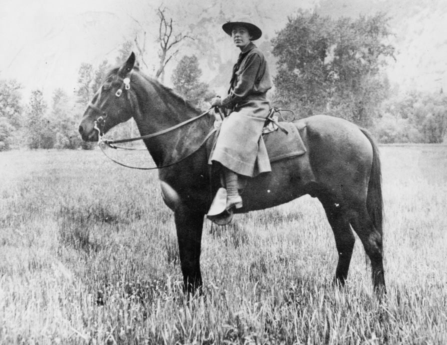 YosemiteNPS's tweet photo. John Muir? Ansel Adams? Theodore Roosevelt?
We hear a lot about the men who loom large in Yosemite’s past. But women have also been making history here for hundreds of years. Check out a few of the lesser-known stories of these dauntless trailblazers: https://t.co/eGYVZONjSS https://t.co/7D3ak28BVp