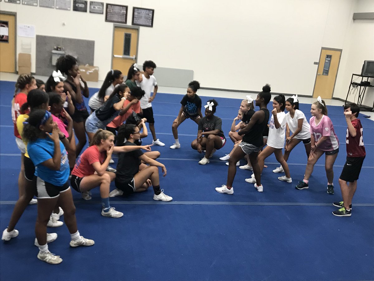 Steele Cheer tweet media