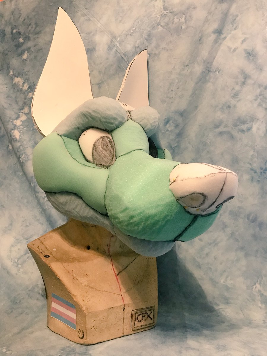 CuttleB0ne's tweet image. Tentatively thinking about selling this base as well. I would prefer to finish it, but may be willing to part with it for a decent offer. Can come lined. I will provide additional photo angles upon request. DM if interested! RTs appreciated!