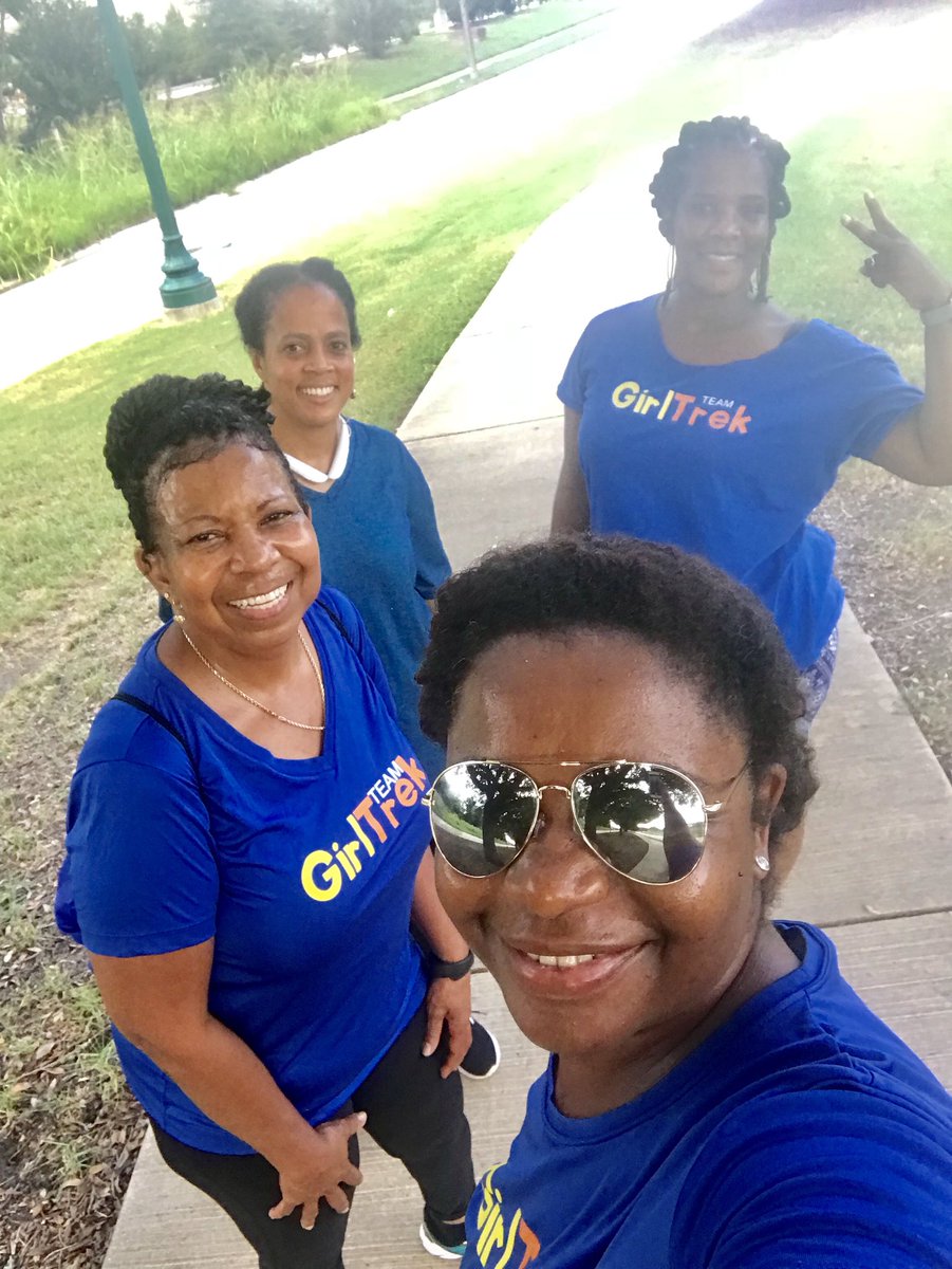 geauxnatural's tweet photo. A beautiful 3 Mile sunset 🌅 Trek with Sheryl Houston-Louis and Sabrina.  It was nice running into Monie Hyacinthe along the way!💙👟💦☀️
#girltrek
#nolatreks
#sunsettrek
#eveningstroll
#workoutwednesday
#humpday
#100Walksin6Months
#WeWin
#SelfCare
#YOUAreWorthIt
#WhenWomenWalk https://t.co/Sap6T2jxlk