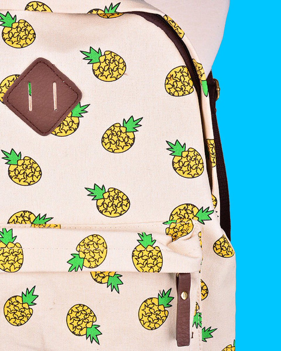 pixieruetweets's tweet photo. 🎒👛👝#BackToSchool season starts ✨N O W✨ for a very limited time, get all bags for 15% off with code: BTSPIXIE. 📓📚📝🖊🎉
⇢ Shop: https://t.co/C2Bvthoxls https://t.co/SwVt0JpBMk