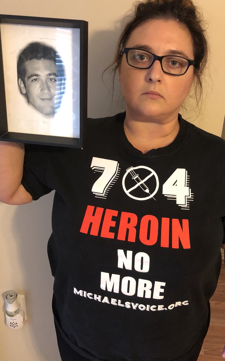 heroinnomore's tweet photo. @macklemore I'm at your show sec 2 row U seat 12 help me shed light on the heroin epeidemic tonight
#TheAdventuresofKeshaandMacklemore
#Macklemore
#704heroinnomore
#Heroinnomore
#CharlotteNCHATESHEROIN
#Heroinepidemiccharlottenc
#Stopthestigma
#MichaelsVOICE https://t.co/X0U3A8YLZM