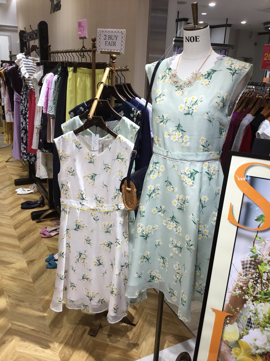 ルミネ横浜 4f ノエラ 本日 ルミネザバーゲン最終日です ノエラでは花柄のワンピースがおすすめ 優しいイエローのさりげない花柄は 女性らしさを際立たせてくれます まだまだ暑い日が続きますので 夏物アイテムは お得な今日getして頂くのが