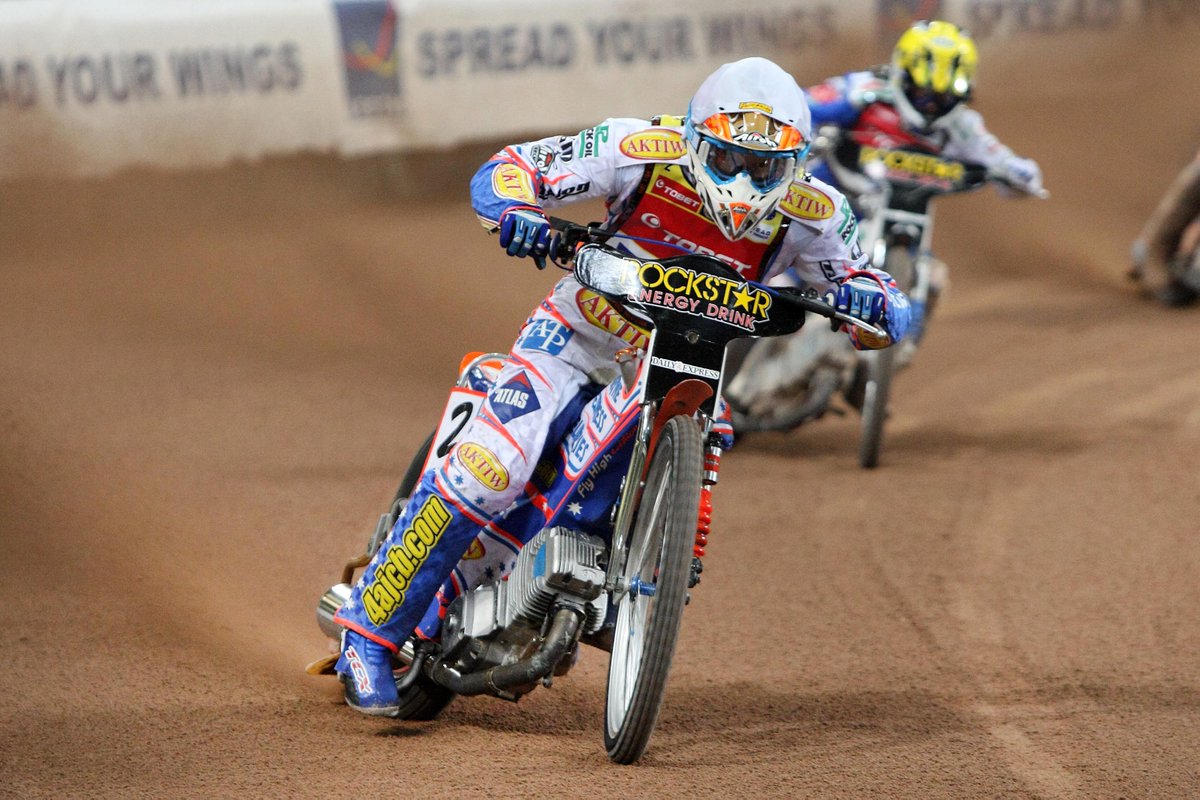 RockOilNews's tweet image. This weeks #ThrowbackThursday sees us back in 2009 with @jasonpcrump winning his 3rd world title. Still part of our family as he is now the #rockoil importer for Australia @RockOilAus #topbloke #ambassador