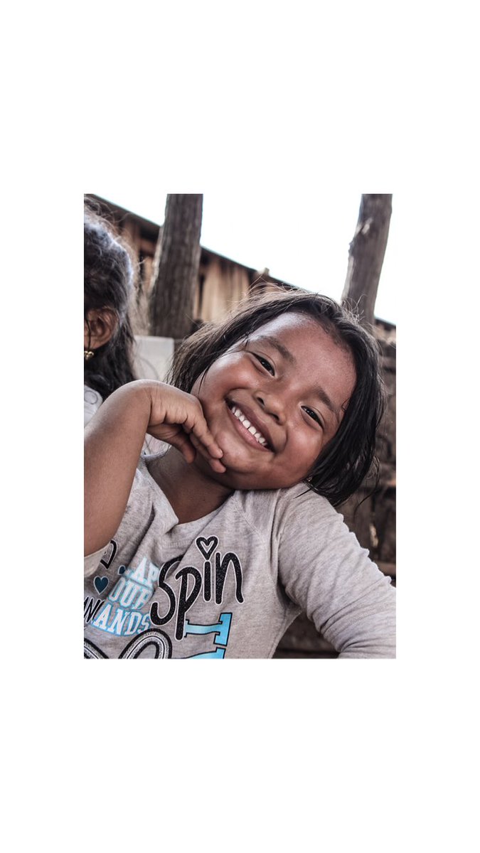 PalmEraMia's tweet photo. For girls in la guajira, access to clean water means a future where nothing stands in the way! @NuevaLifeOrg photo: @camijara23 https://t.co/cqDerF84nA
