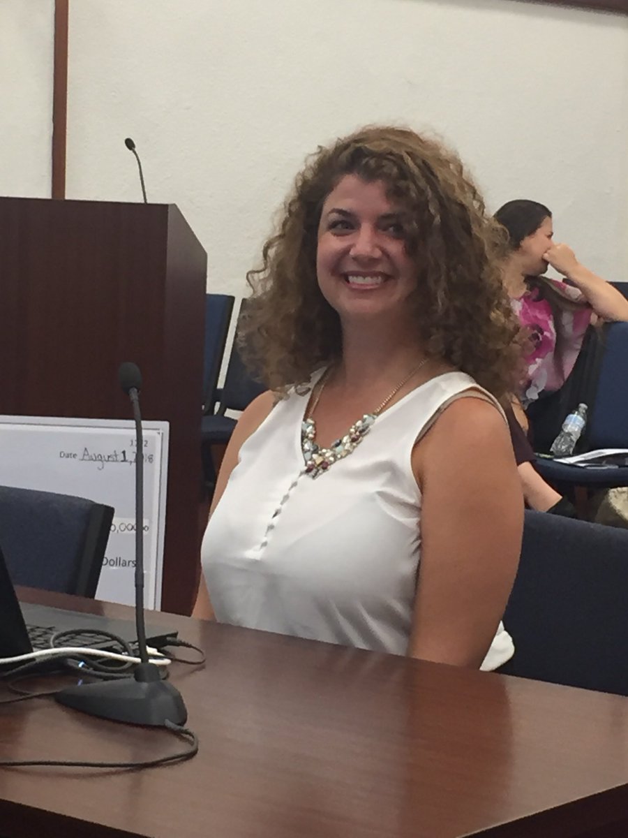 pvpschools's tweet photo. Thank you Instructional Coach Annie Hernandez for presenting on Instructional Technology at the Board meeting tonight. https://t.co/NE1F9nhiXr