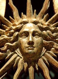 ট ইট র 劇団現代古典主義 課外授業 太陽王 貴族はバレエや音楽を自身の権威を誇示する為の道具としていた フランス王ルイ14世は バレエ を得意とし 太陽神アポロン を大変好んで 宮廷で主演していたことから彼は 太陽王 と呼ばれていた 亭主学校ルイ