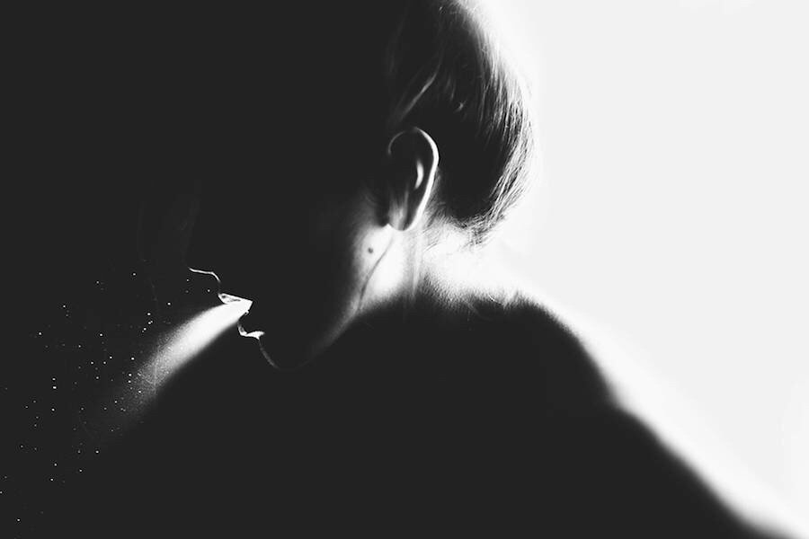 mandibelle16's tweet photo. Photo Challenge/Tale Weaver: Poem – Free Verse – “Stairway from Forever Winter” #amwriting #poetry #TaleWeavers #PhotoChallenge #MLMM https://t.co/PTgt61gABG https://t.co/LN9jBQdM3m