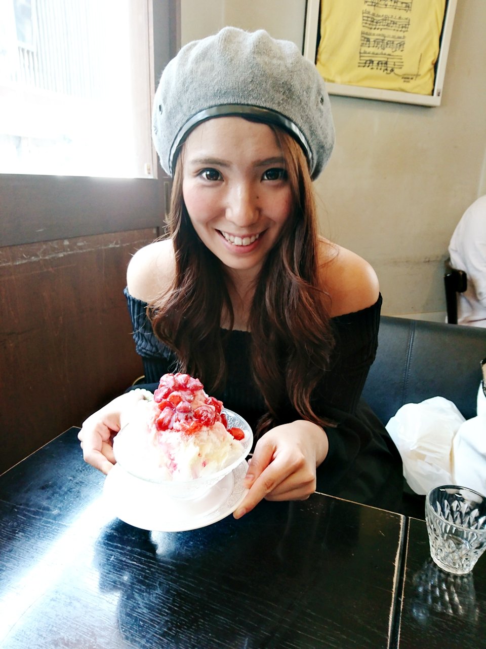 RADIX（レイディックス）☆社長 on X: 今日はオーダーメイドオナニー麻生知香ちゃんの撮影。撮影前にかき氷をプレゼント。こんなもんで大喜びしてくれるなら安いもんです(笑)  t.coiJqOqUCbl3  X