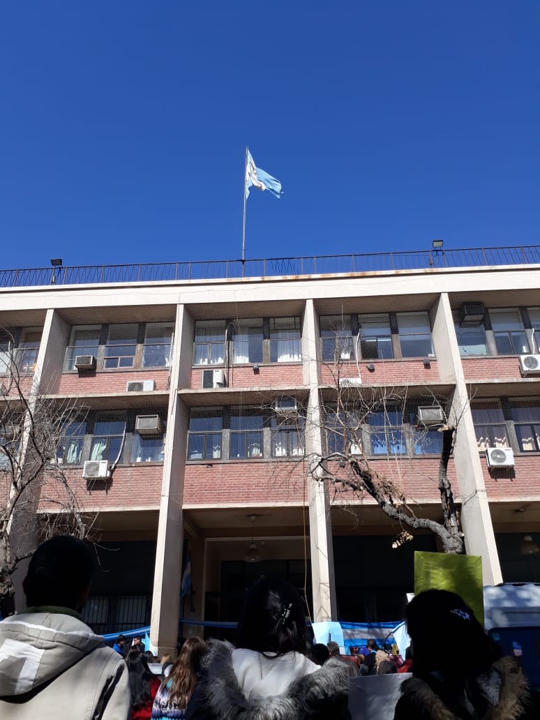 abogvidaSJ's tweet photo. Abogados por la vida San Juan! se sumaron 4 representantes médicos, pasó en el hospital Rawson, pasó en Tribunales, proximamente...en el Htal Marcial Quiroga. #SalvemosLas2Vidas  #RechazoTotalEnElSenado https://t.co/PnPWIFcMY3