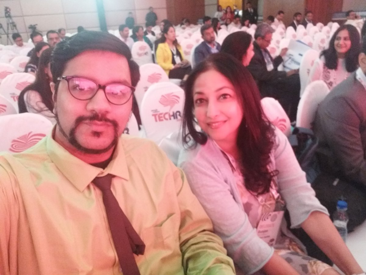 Gunjan_R1's tweet image. Geared up for the day #TECHR 2018 @Vroom1987