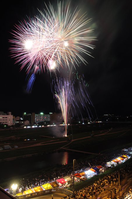 飯塚納涼花火大会19駐車場と交通規制を確認 穴場スポットと打ち上げ時間情報も 生活ハック 知りたい泉