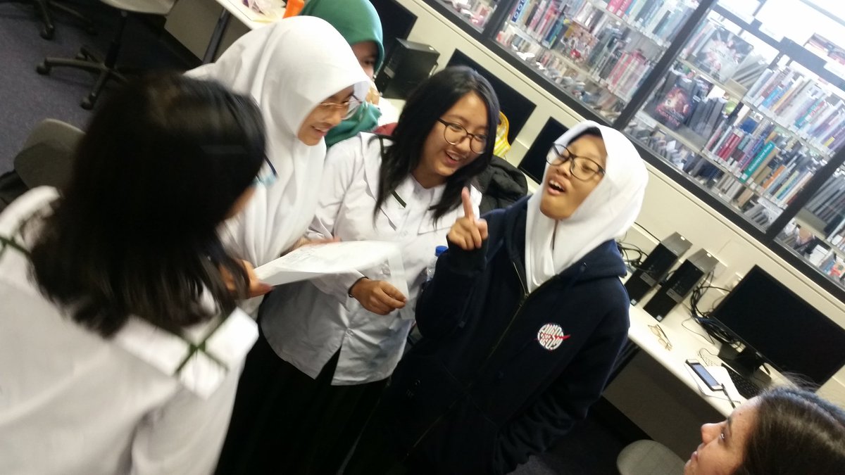 tek_bu's tweet photo. Discovering @WodongaSeniorSC. 3...2...1... Go... #DayAtWSSC #GraduateProgram #WodongaExchange https://t.co/svXIdlxCkJ