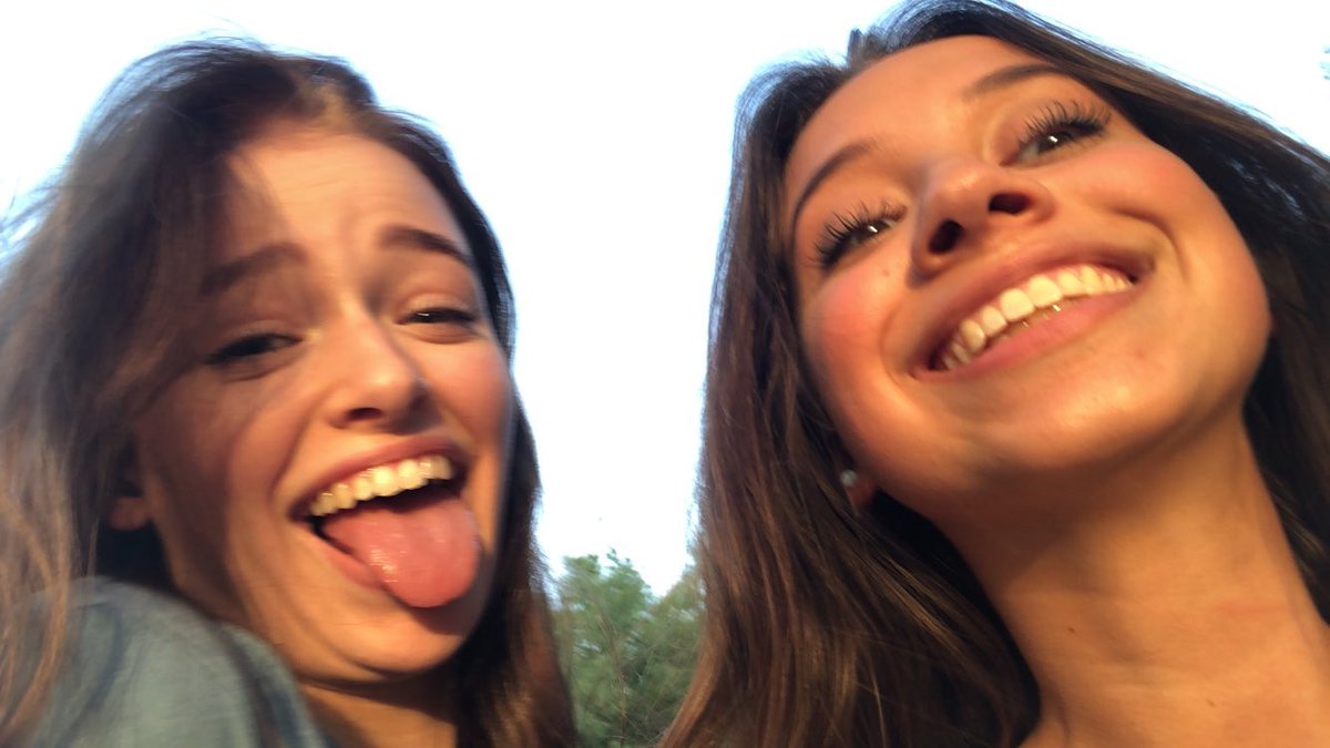 HAPPPPPPPPY BIRTHDAY HAN!!! I love you and our ‘still single at age forty’ pact so so much!!! I can’t wait for all our future adventures in Austin!!! Hope your day is as stellar as you ma’am!!! ❤️❤️