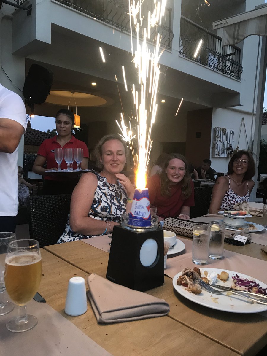 SpikeB333's tweet photo. Great night celebrating @goodywfc &amp; @jackobean1 20th wedding anniversary .
#wheninturkey 😂😂👍. @markevans636 https://t.co/9hnUyJR6w8