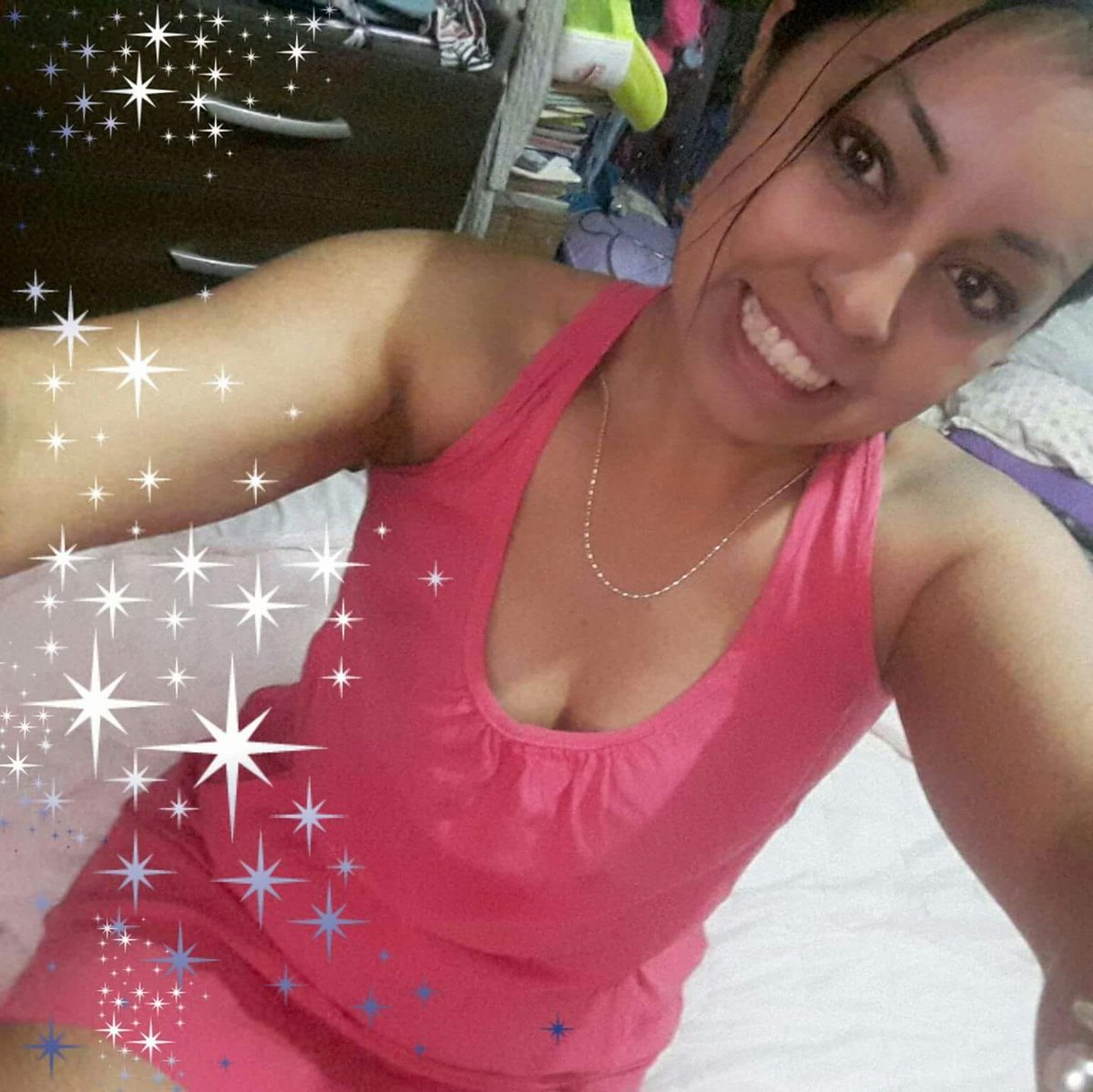 dinymile's tweet photo. #SOLTERA #GUAPA #MADURA https://t.co/6O9UX9junO