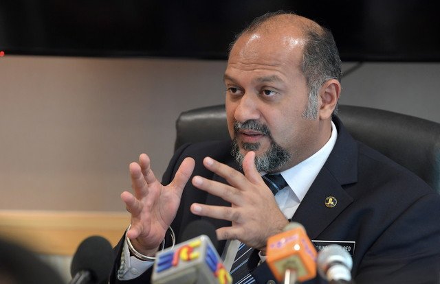 bernamadotcom's tweet photo. TNB diharap pertimbang ceburi bidang telekomunikasi - @GobindSinghDeo

https://t.co/7nAmielpwg https://t.co/I1gEts4HjS