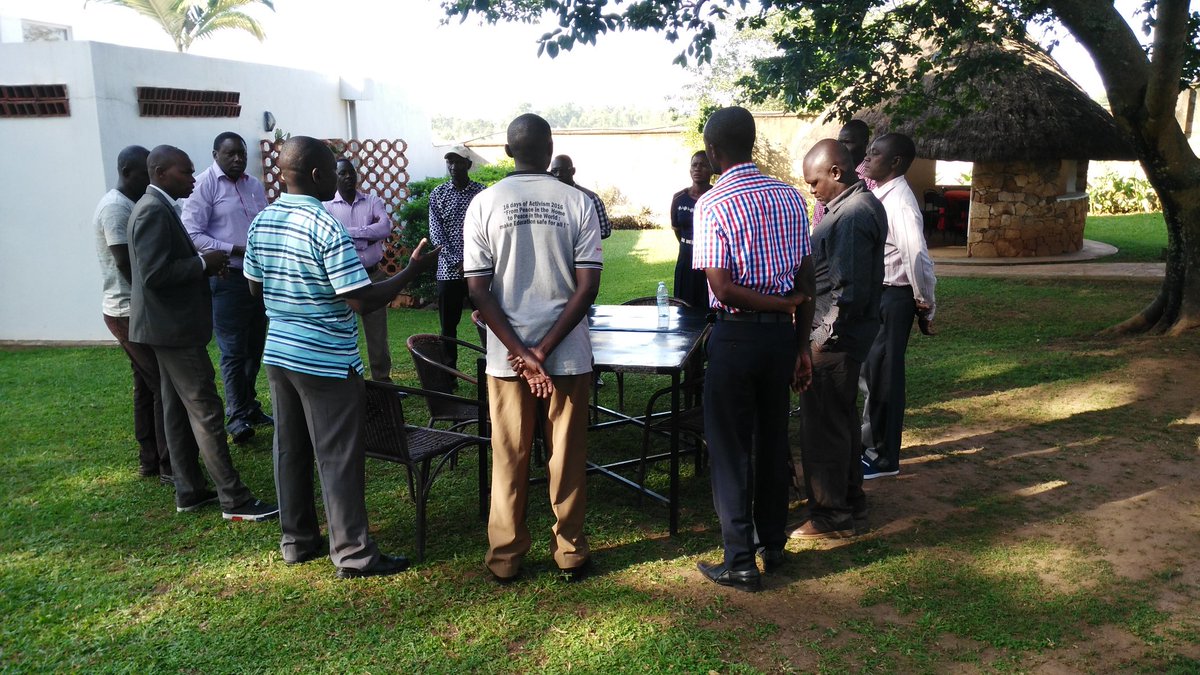 BIESSHOP_Ltd's tweet photo. Day 4 #RecapSession during the #SocialMovementsTraining convened by @actionaiduganda for its Local Partners.
Citing learning and putting them into work area contexts in readiness for application or support in application with communities.
#SocialMovements https://t.co/7fUDHb2va6