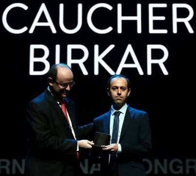 Kürtler öldürülmediği zamanlar dünyanın en büyük matematik ödülünü de alabiliyorlar. #CaucherBirkar